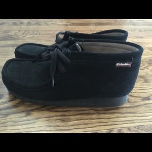 Clarks Stinson Hi black suede chukka - Men’s 8.5
